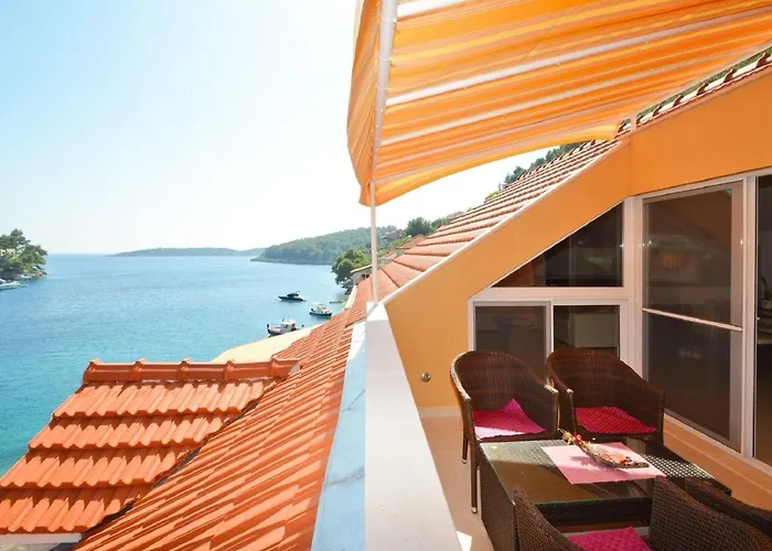 Apartman Kor Ula