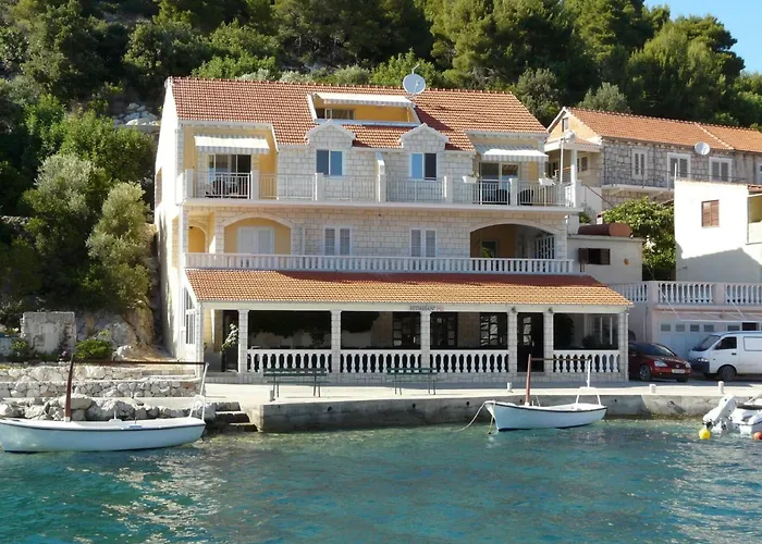 Apartman Kor Ula *
