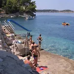 Kor Ula Prizba