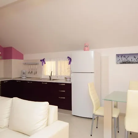 Kor Ula بريسبا